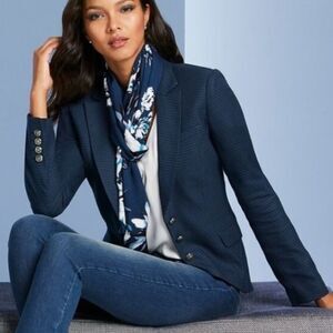 WHBM HOUNDSTOOTH BLUE LONG SLEEVE 3 BUTTON BLAZER 8P